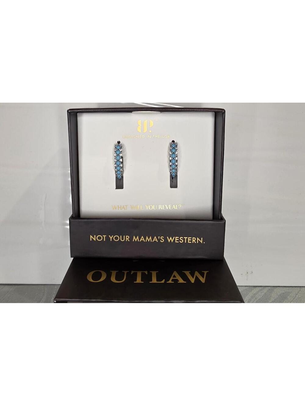 Western Couture Turquoise Magnesite & Diamond Cubic Zirconia Earrings